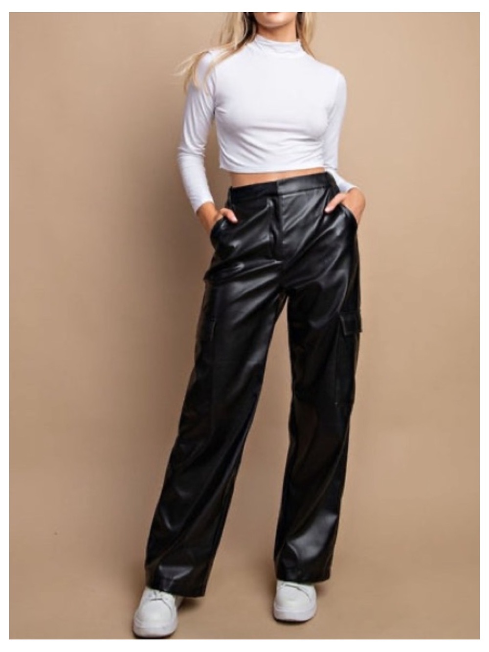 🟤NWT BAEVELY Plus Wide Leg Faux Leather Cargo Pants in Black